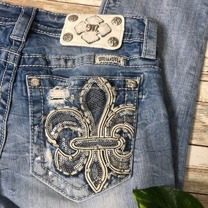 Miss Me Standard Crop Fleur De Les Cropped Jeans